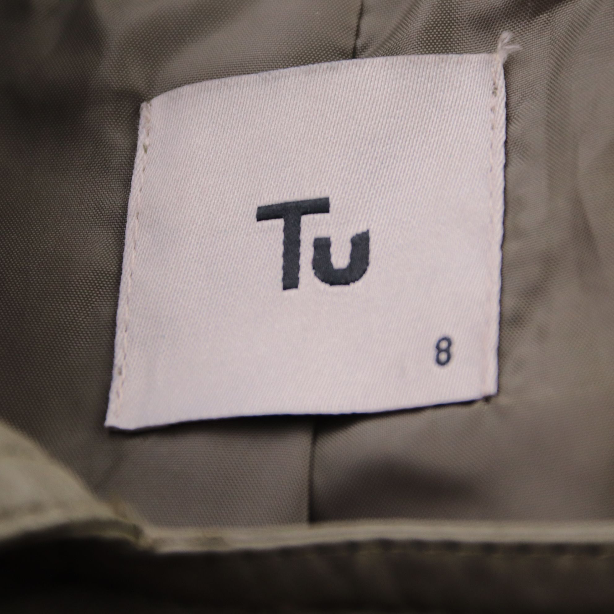 250118359-b